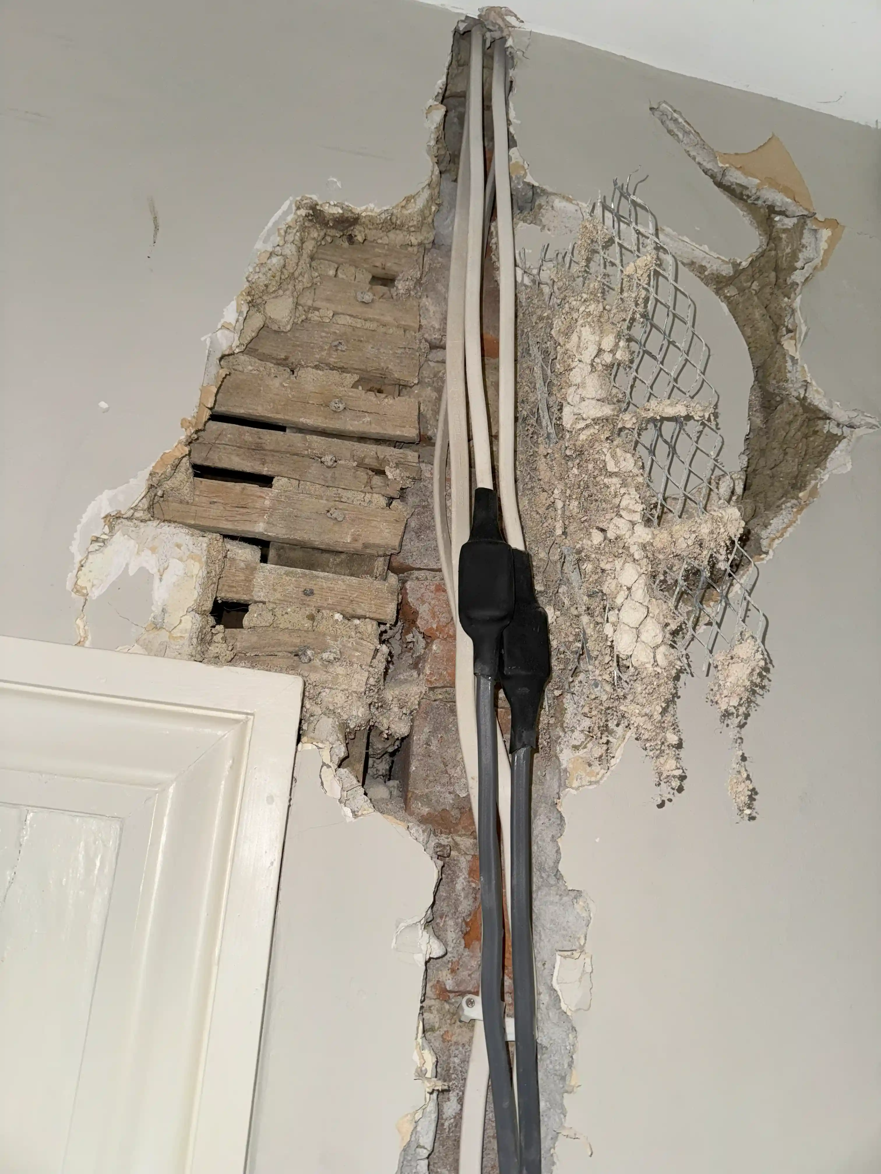 Electrician near Gloucester